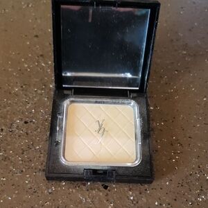 Your Best Friend Neutralizing Powder Compact